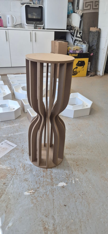 Modern cake stand